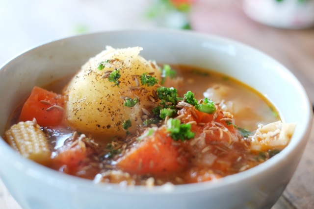 中学生の塾通い食事は夜遅い時間か塾前か 軽食はどんなものを用意する コレが知りたい